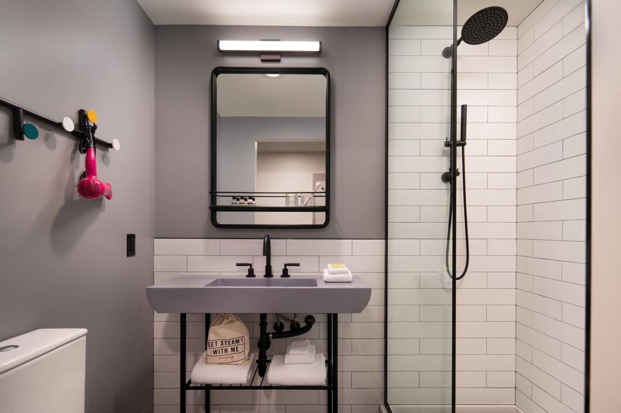 Moxy Portland Downtown Hotel Exterior foto